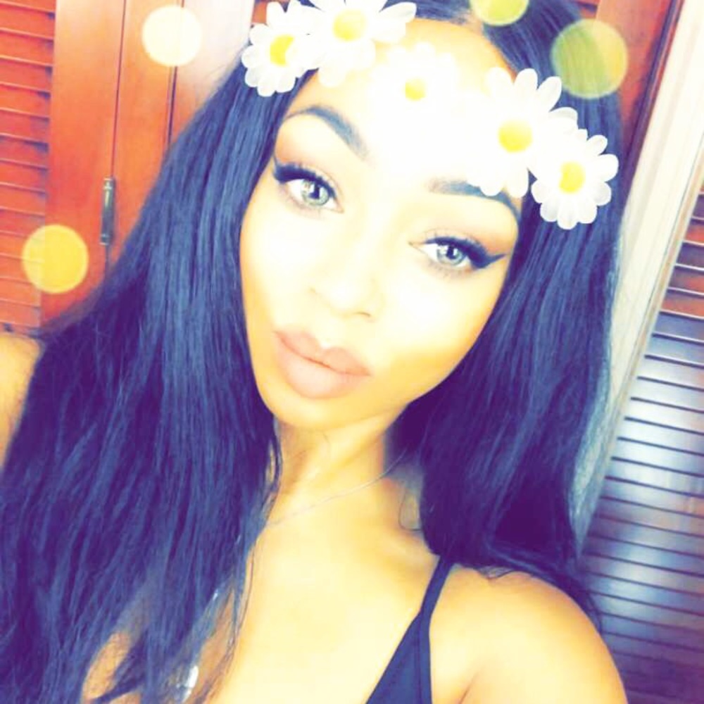 Meet your Posher, Elle